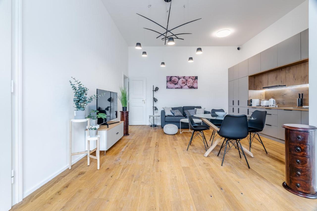 Elegant Apartments Located In The Centre Of Praha Eksteriør bilde